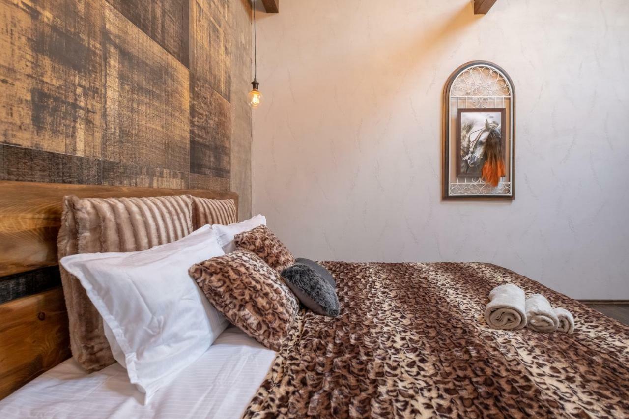 2-Bedroom Elegant Apartment In Mediterranean Style 소피아 외부 사진