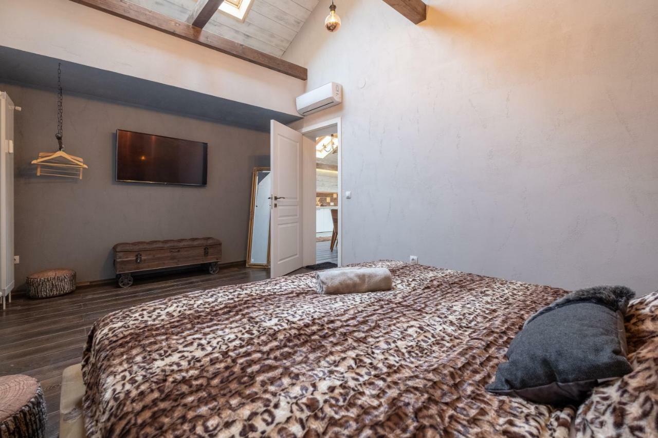 2-Bedroom Elegant Apartment In Mediterranean Style 소피아 외부 사진